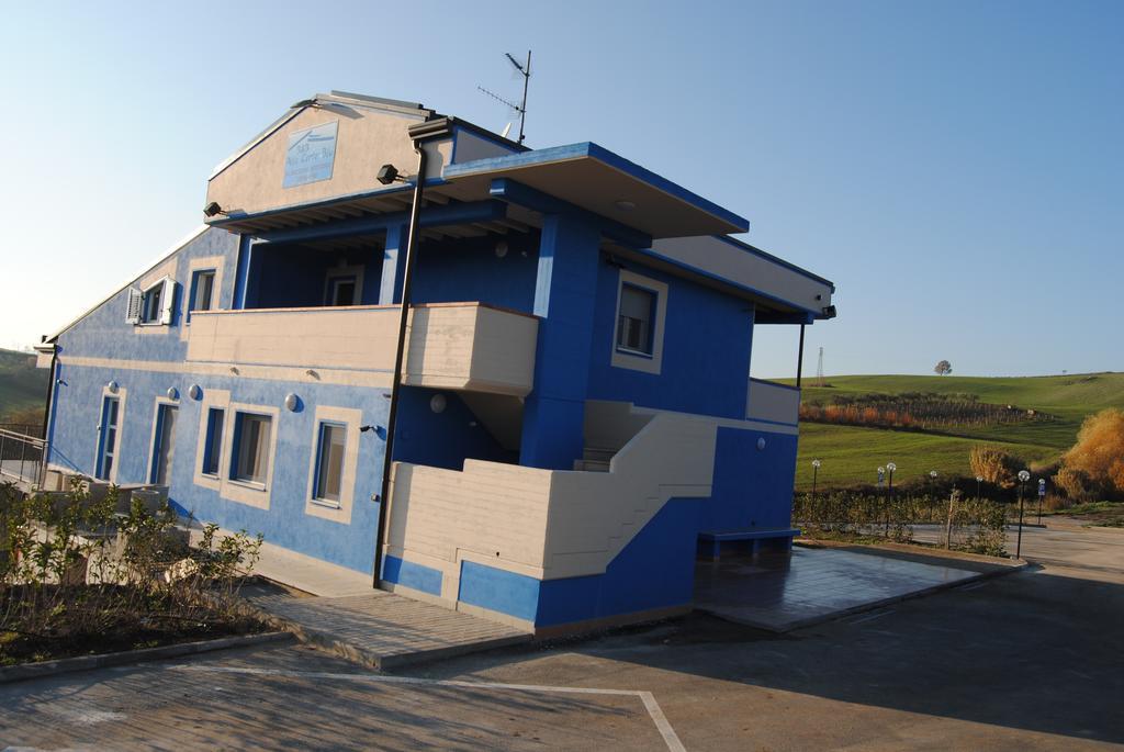 B&B Alla Corte Blu Melfi Dış mekan fotoğraf